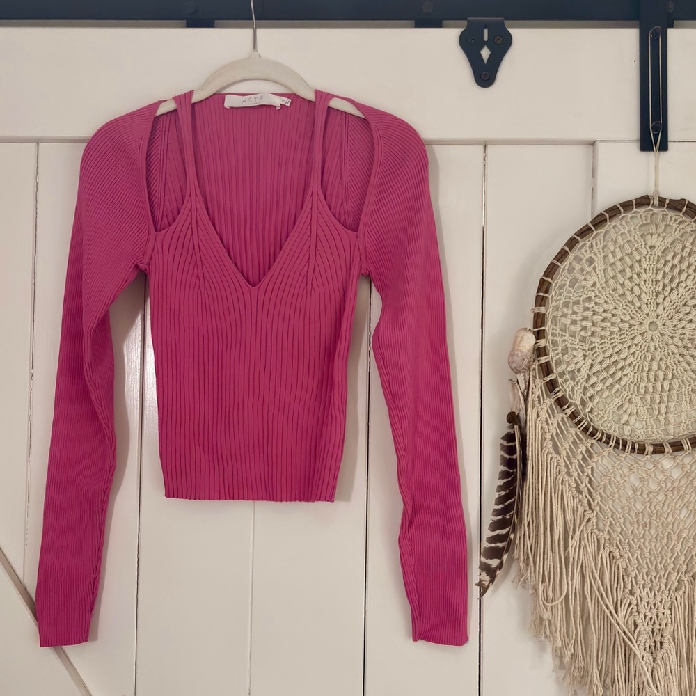 Astr Fuchsia Ribbed Knit Top